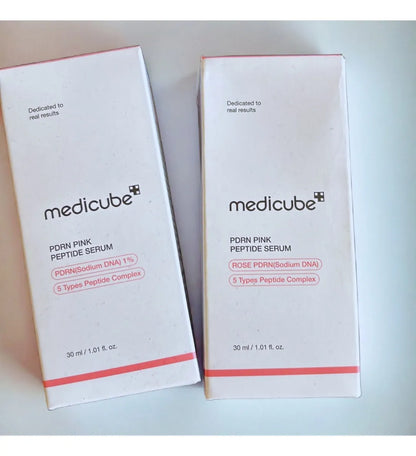 Medicube - Sérum de Péptidos Rosados con PDRN/ Devuélvele firmeza, luz y vida a tu piel 100% Efectivo