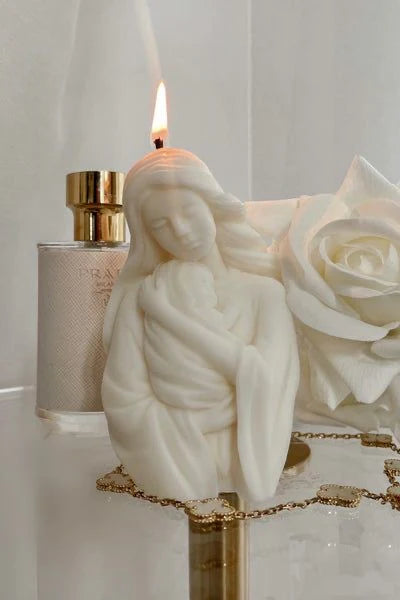 Vela Virgen Maria
